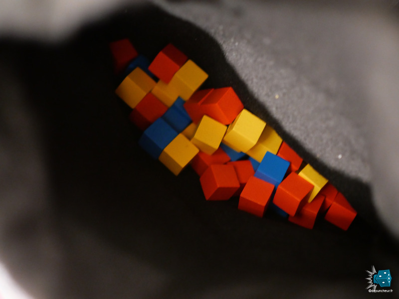 Parfois on aimerait pouvoir voir l'intérieur du sac ...